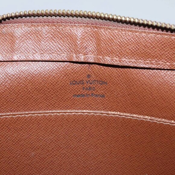 LOUIS VUITTON Monogram Orsay Clutch Bag - Picture 14 of 16